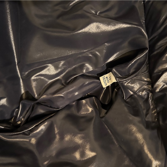 Authentic moncler coat in very very good condition - Picture 10 of 11